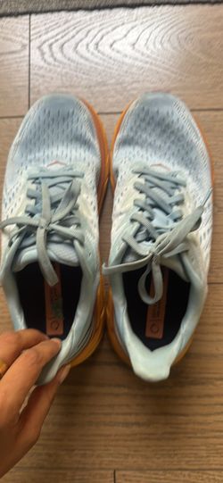 Hoka Clifton Size 7.5