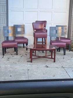 4 Leather/wood Chairs & 2 Bar chairs