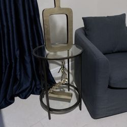 Round End Table