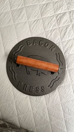 Cast Iron Bacon Press with Wood Handle