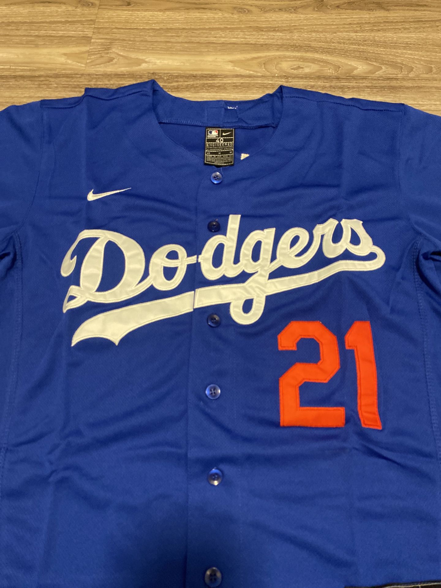 Dodgers Jersey 3XL (WALKER BUEHLER) for Sale in Glendora, CA - OfferUp