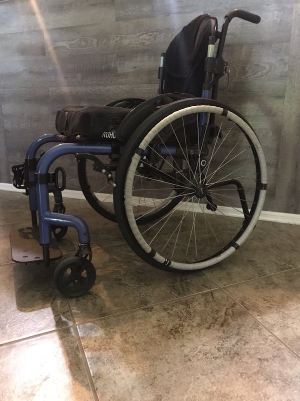 Quickie Q7 adjustable Wheelchair for Sale in Surprise, AZ OfferUp