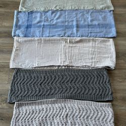 Women’s Infinity Scarf Lot /LOFT and GAP