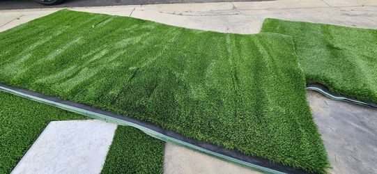 Synthetic Grass/ TURF