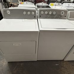 Kenmore Agitator Washer & Dryer Set
