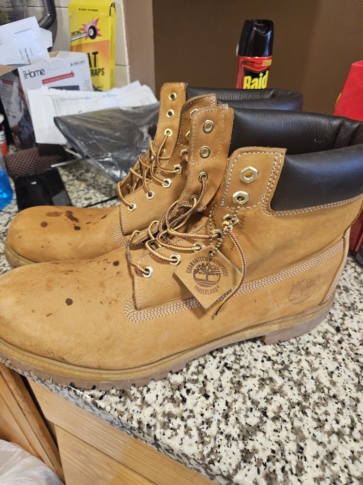 Size 17 Timberland Boots