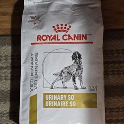 Royal Canin dog food 17.6lb  ($65 cash) New bag