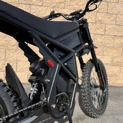 GT73 Electric E-Bike Dirt Bike Style Full Suspension, 25 Inch Deal Dirt Bike Tires, 37mph, 2 Batteries 