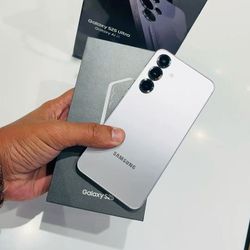 New Sealed Samsung Galaxy S25 128gb  Unlocked, FREE Smartwach/ Headphones. Pay $1 Today Rest in payments. NO CREDIT NEEDED FINANCING