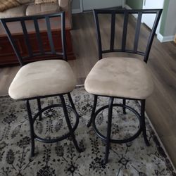 Set of 2 Swivel Bar Stools