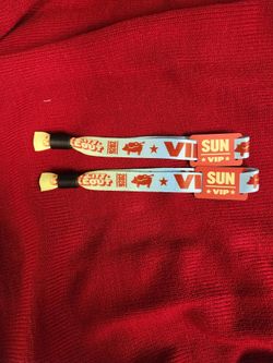 Windy City smokeout VIP Sunday wristbands