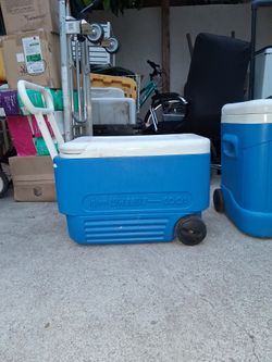 Igloo Ice Chest Coolers With Wheels