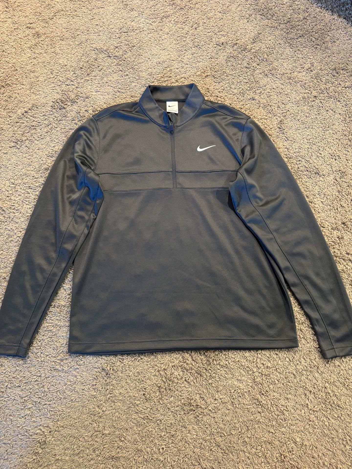 Men’s Nike Long Sleeve Quarter Zip Golf Shirt Jacket Sweater NEW Medium