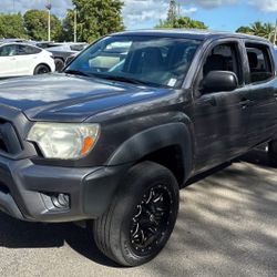 2015 Toyota Tacoma SR5 