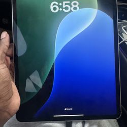 iPad Pro 12.9 6th Gen 1TB CELLULAR 