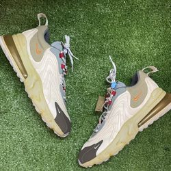 Travis Scott 270