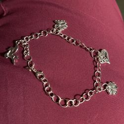 Beautiful Home Made Bracelet  Butterflies Seahorse Clover And Heart