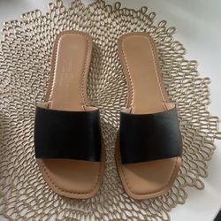 Black Women’s Sandals