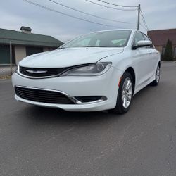 2016 Chrysler 200