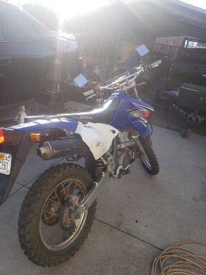 Photo 2007 DRZ400 Low miles dual sport street legal