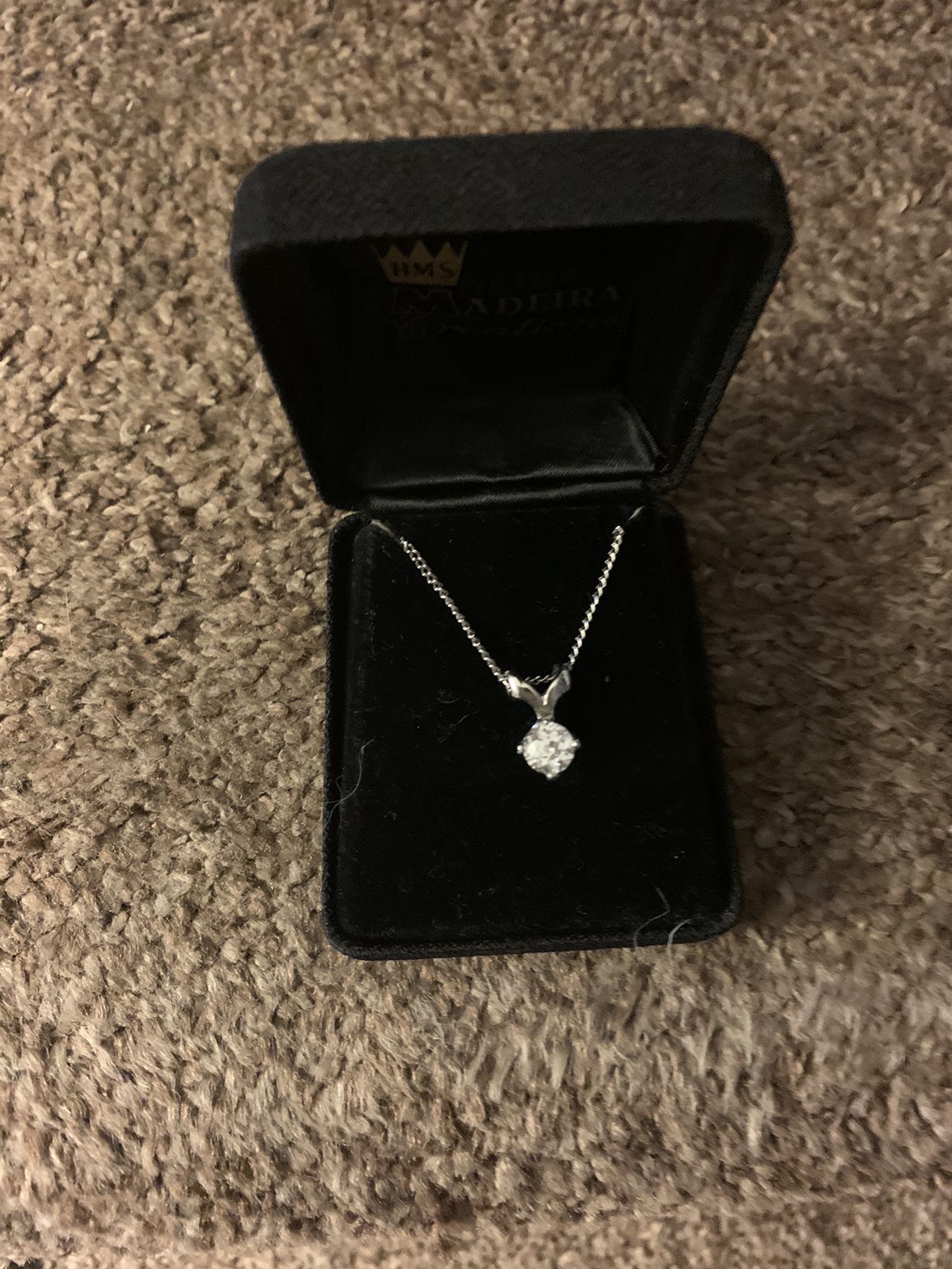 New! Pretty! Necklace!🌸