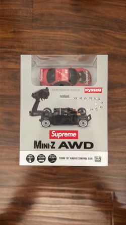 Supreme Kyosho Mini-Z AWD Nissan Skyline Nismo R33 RC Car Readyset FW22 Red