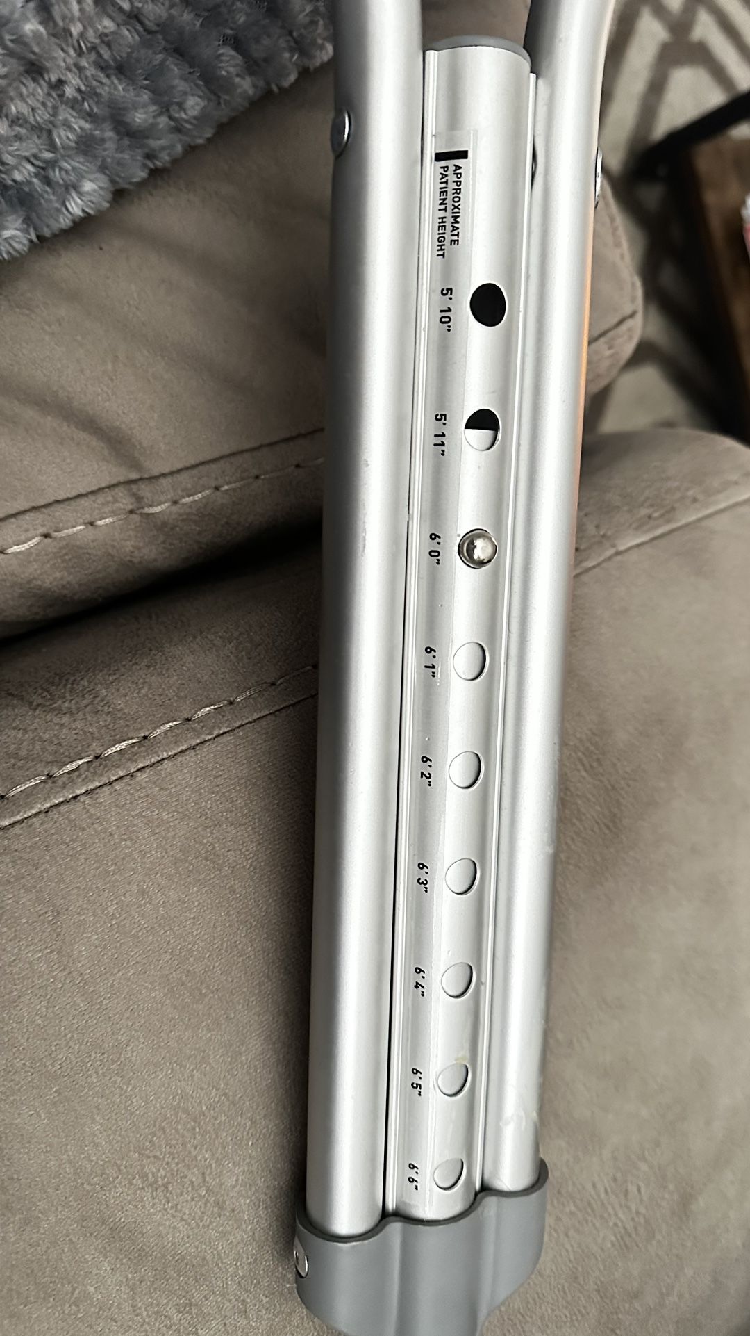 Gently used, Almost New Crutches for Sale in Franklin, TN OfferUp