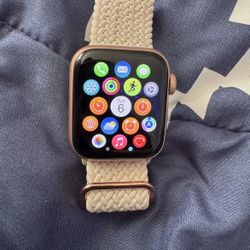 Rose Gold Apple Watch 1st Gen 