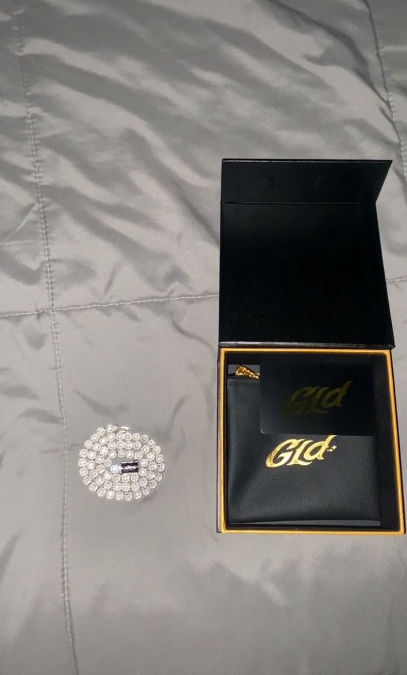 GLD: Micro Clustered Tennis Necklace in White Gold