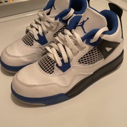Jordan’s Sneakers Size 1 For Kids (Read Description)