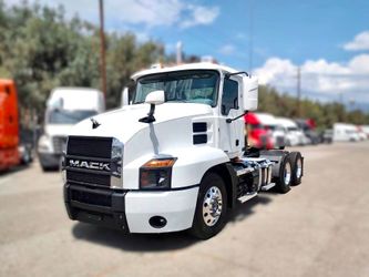 2022 MACK ANTHEM 64T DAY CAB NEW DRIVE TIRES & 191K MILES!!