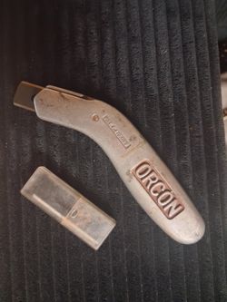 Flooring Carpet vinyl blade tool with accessories very sharp