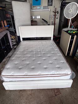 Bedframe