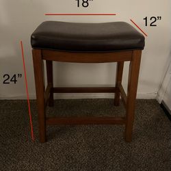 Faux Leather Cushioned Bar Stool