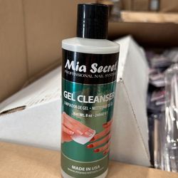 Nail Gel Cleanser 8oz