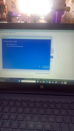Used lap top with charger hp blue 14 inch