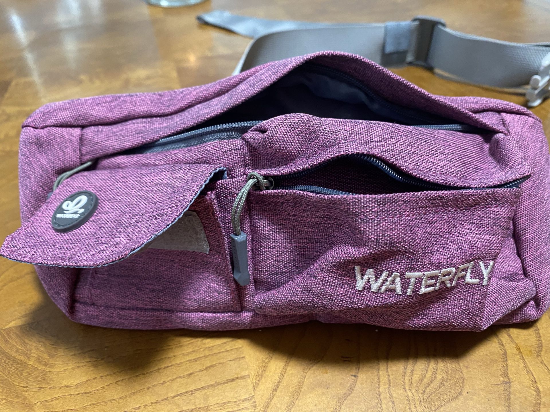 WATERFLY Fanny Pack Slim Soft Polyester Water Resistant Waist Bag Pack
