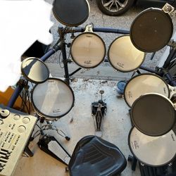 Roland TD-10 electronic drum set kit TD10 V-drums for sale