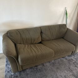 Free Pull Out Couch With Cushions