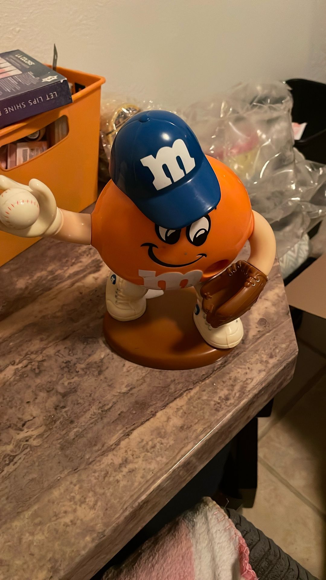 Orange M&M