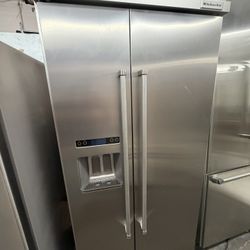 36” Kitchenaid Built In Stainless Steel Refrigerator 