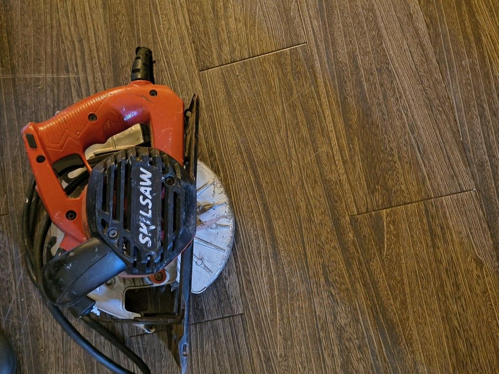 Skillsaw