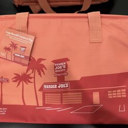 Trader Joe’s Large Insulated Bag (Peach)