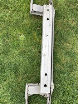 02-03 Subaru WRXSTI Impreaza bug Eye Front bumper reinforcement