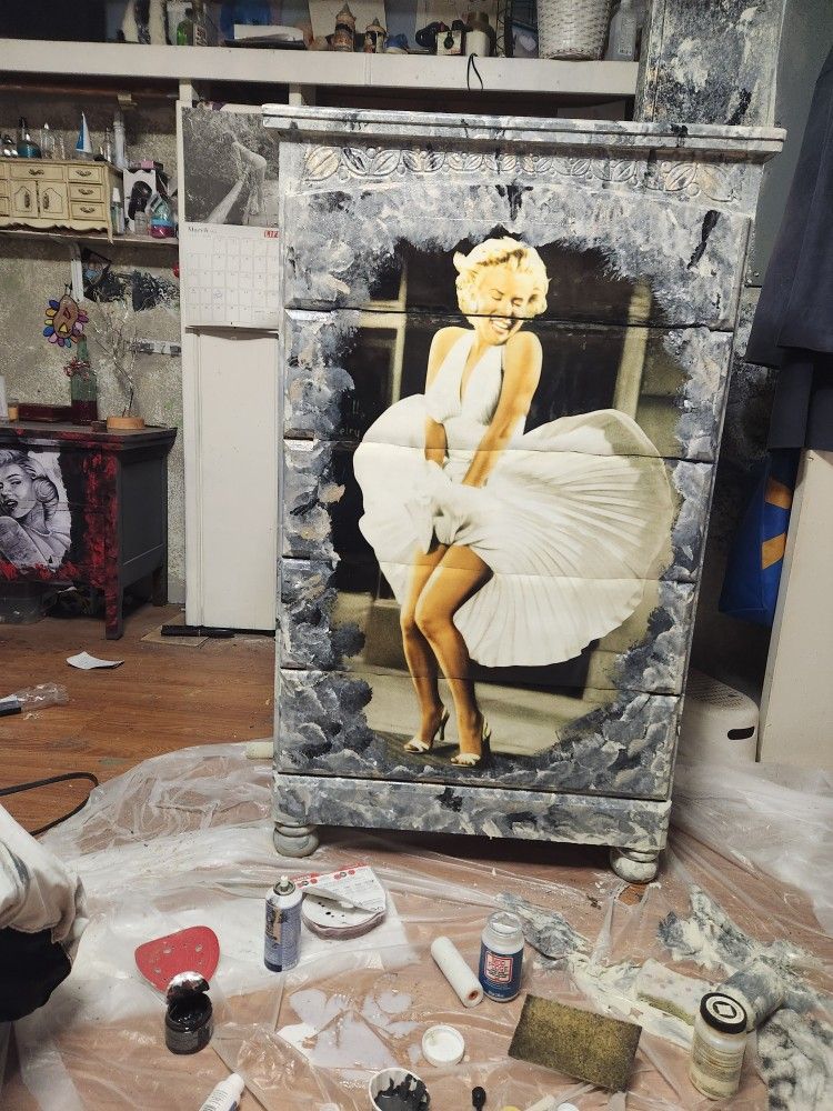 One Of A Kind Wooden Marylin Chest Of Drawers