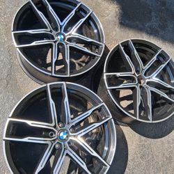 BMW M Series 20 Inch Wheels  (1 Front, 2 Rear)