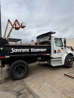 Dump Truck - Freightliner M2
