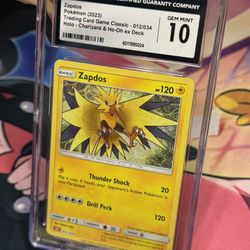 2023 POKEMON CLC CLASSIC CHARIZARD & HO-OH EX DECK #012 ZAPDOS CGC 10