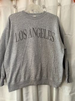 Great condition ladies Sweatshirt long sleeve color gray size L