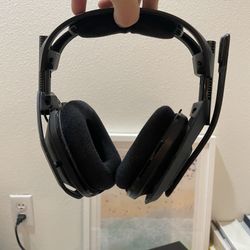 Astro A50 Wireless Gaming Headphones Windows/Mac/Xbox/PS
